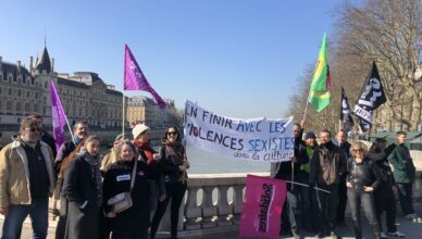 Banderole en soutien aux luttes contre les violences sexistes